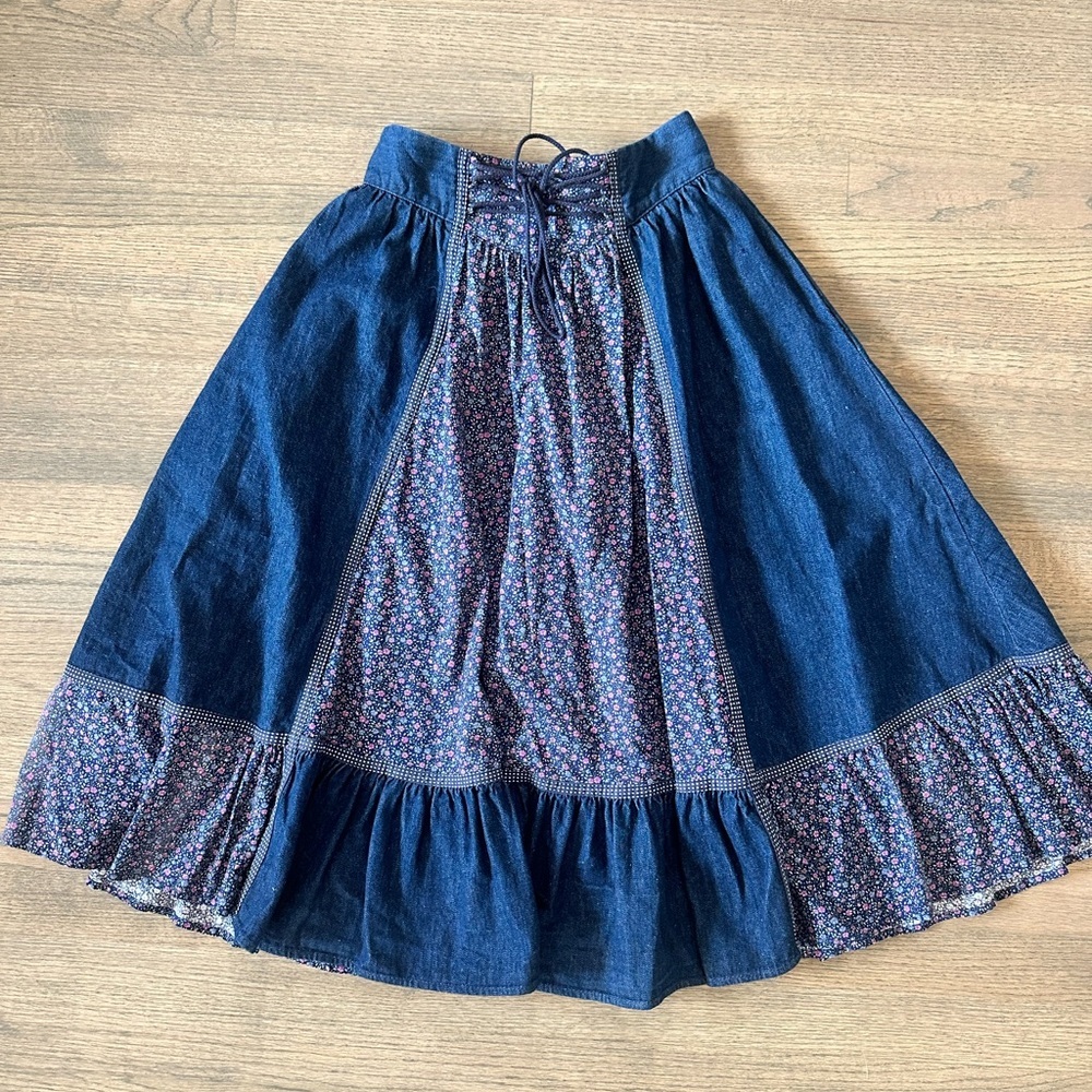 Vintage Jessica's Gunnies San Francisco Denim/Floral Skirt-Size 9